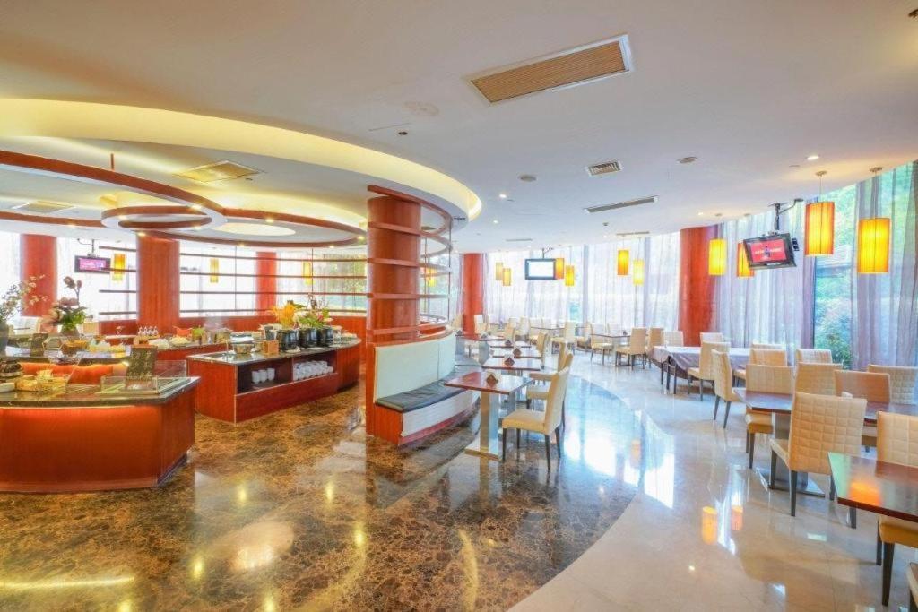 Suzhou Phoenix Hotspring Resort Zhangjiagang Экстерьер фото