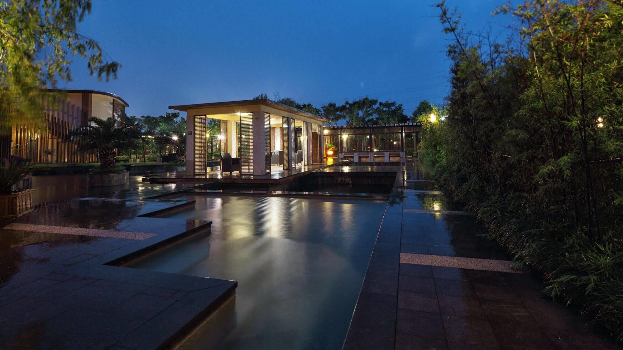 Suzhou Phoenix Hotspring Resort Zhangjiagang Экстерьер фото